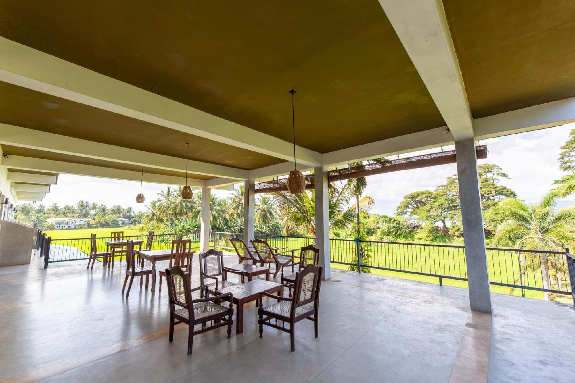 Serene Park Hotel By Ark Tissamaharama Esterno foto