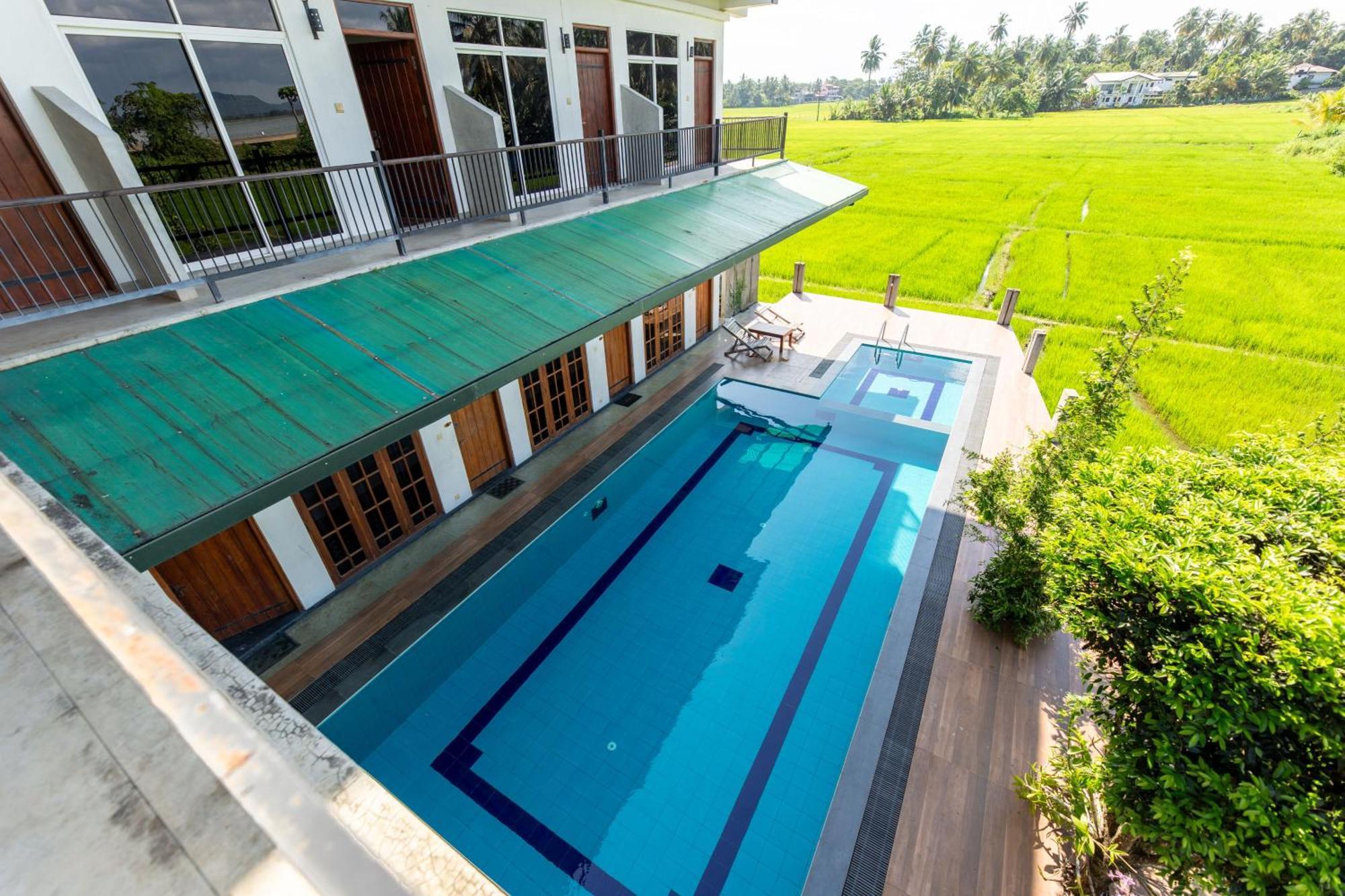 Serene Park Hotel By Ark Tissamaharama Esterno foto